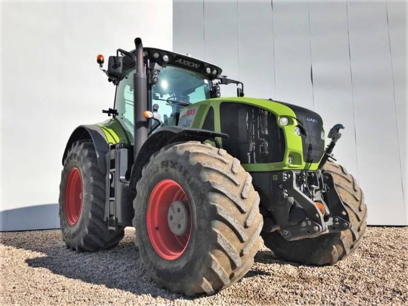 Installation Manual for the CLAAS Axion 940 Tractor